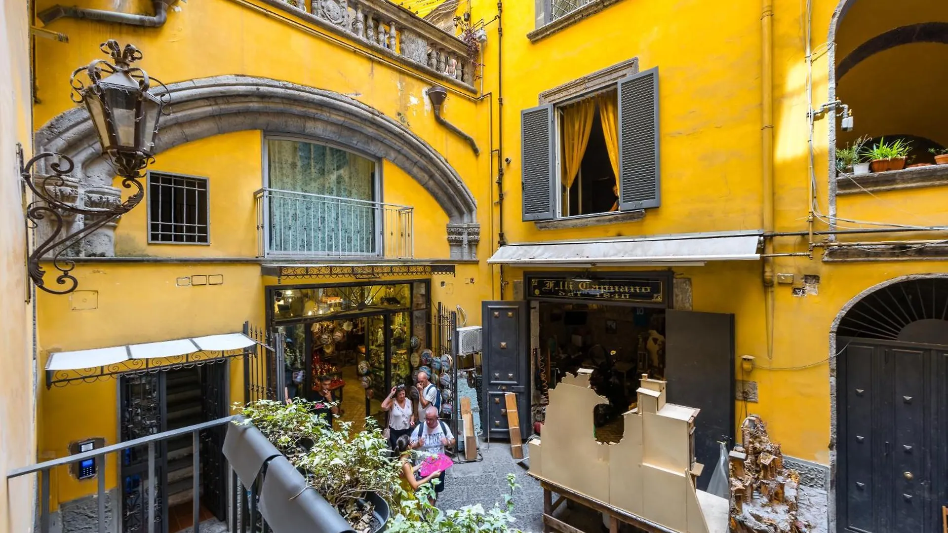 Palazzo Mormando - Industrial Apartment Naples
