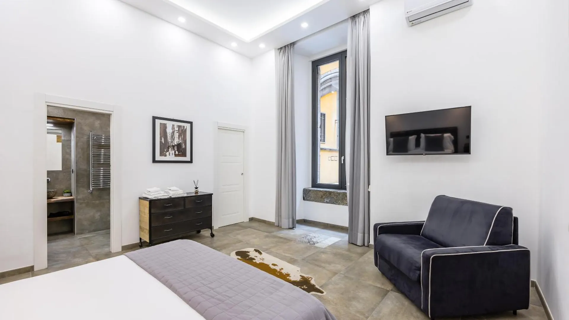 Palazzo Mormando - Industrial Apartment Naples Italy