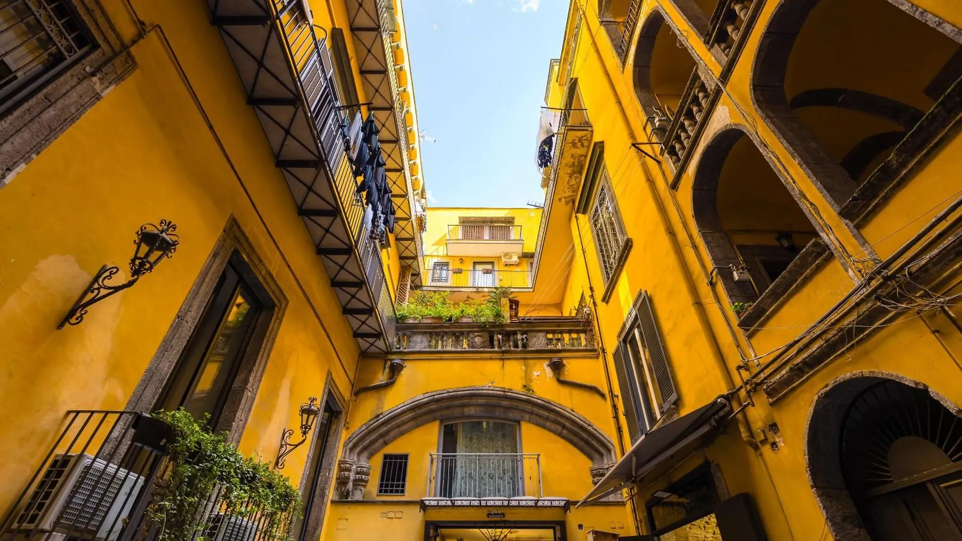Palazzo Mormando - Industrial Apartment Naples