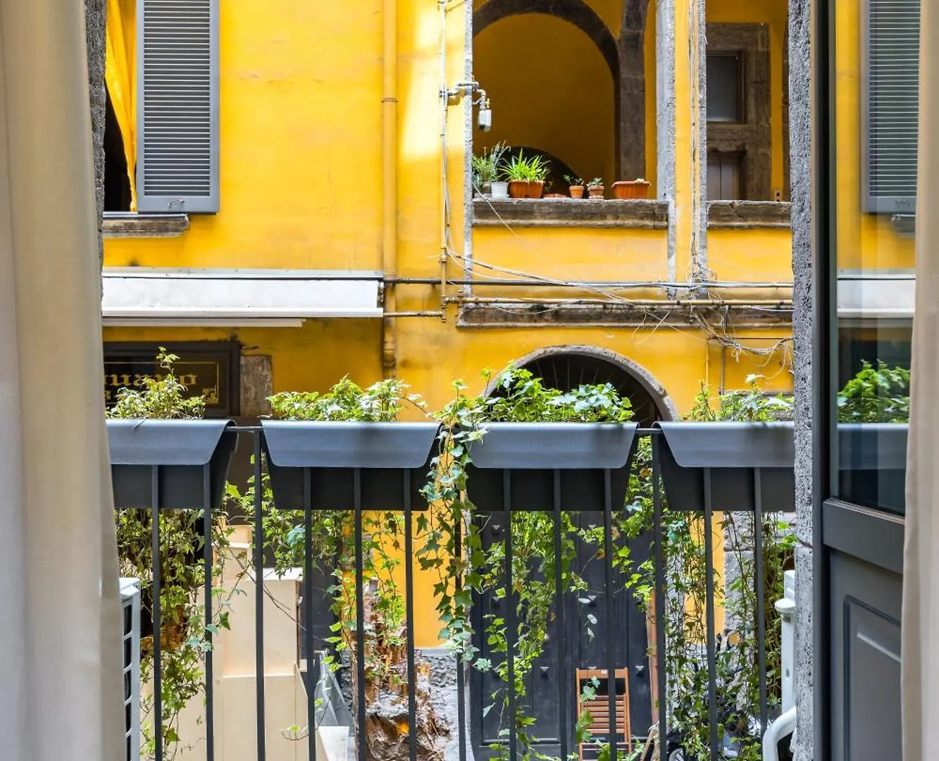 Palazzo Mormando - Industrial Apartment Naples