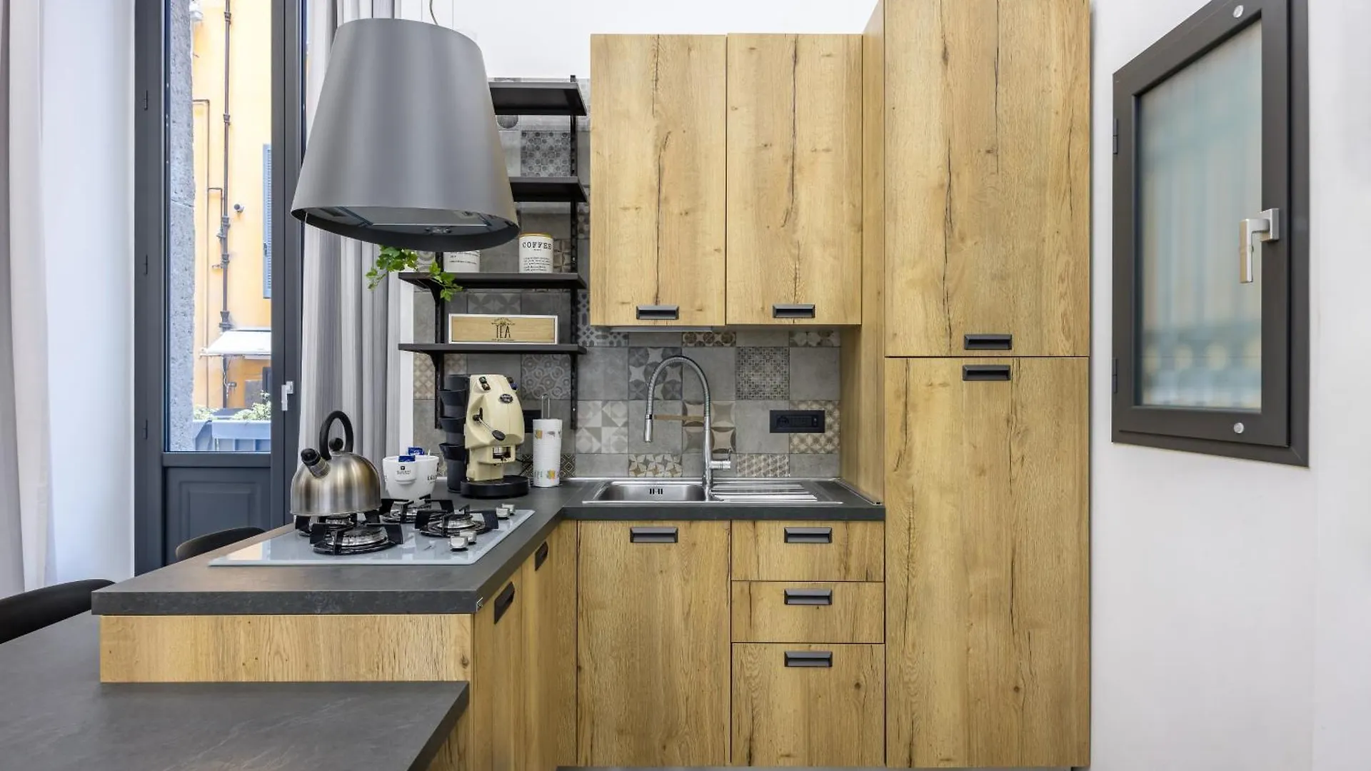 Palazzo Mormando - Industrial Apartment Naples