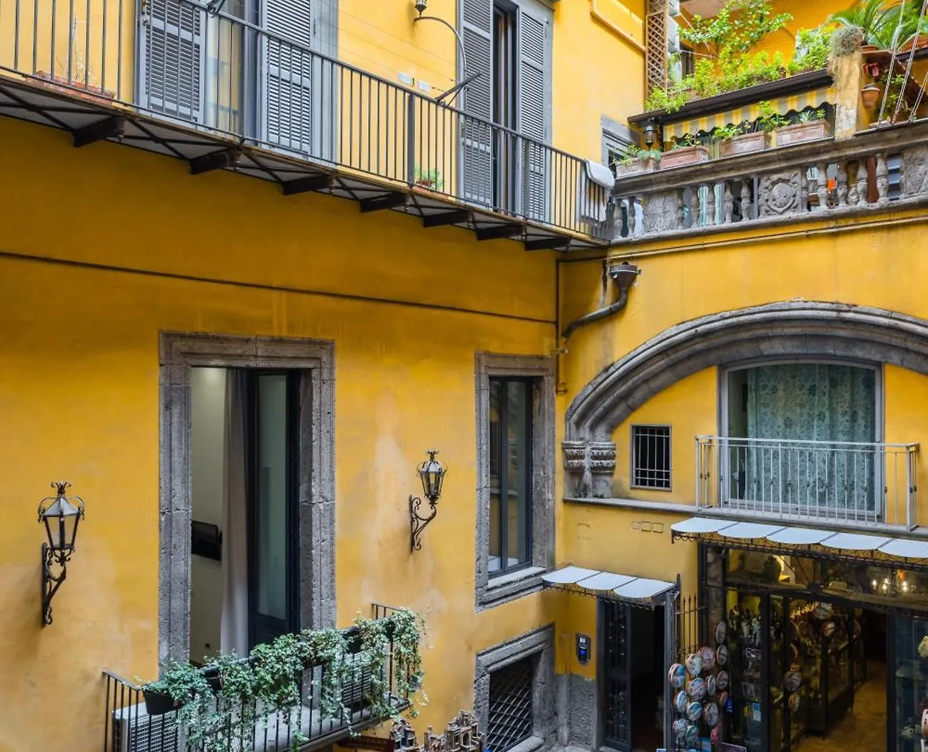 Palazzo Mormando - Industrial Apartment Naples