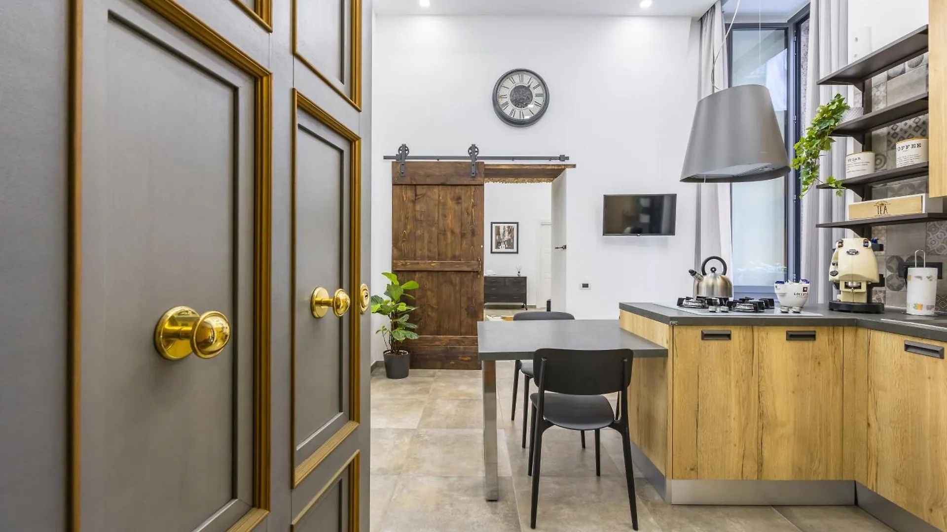 Palazzo Mormando - Industrial Apartment location
